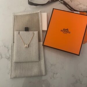 Hermès White Mini H Pod necklace